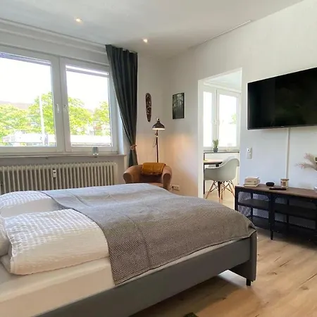 Urban Jungle Apartment In Kassel + Netflix Exterior photo